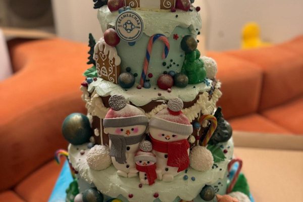 photo_5395364138470542516_y