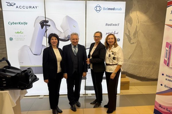 photo_5893123918631997929_y